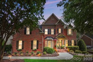 16601 Doves Canyon Lane, Charlotte, NC 28278