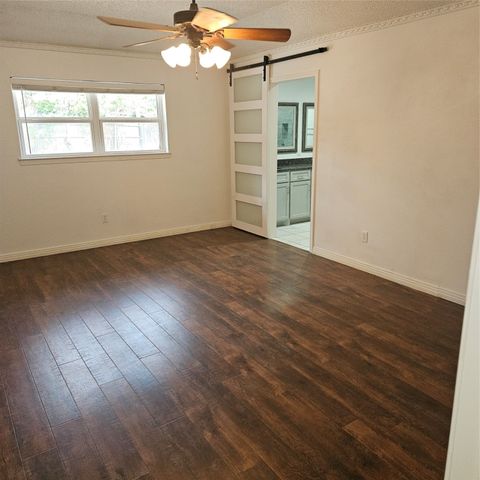 5012 Westhaven Drive, Fort Worth, TX 76132