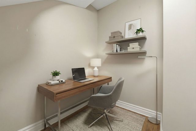 2428 N Geneva Terrace, Chicago, IL 60614