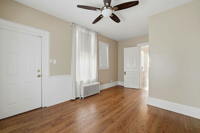 2428 N Geneva Terrace, Chicago, IL 60614