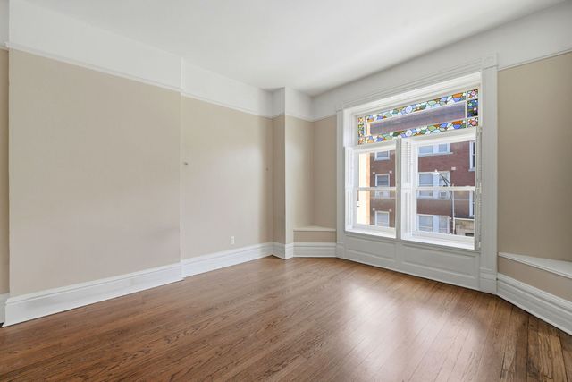 2428 N Geneva Terrace, Chicago, IL 60614