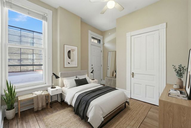 2428 N Geneva Terrace, Chicago, IL 60614