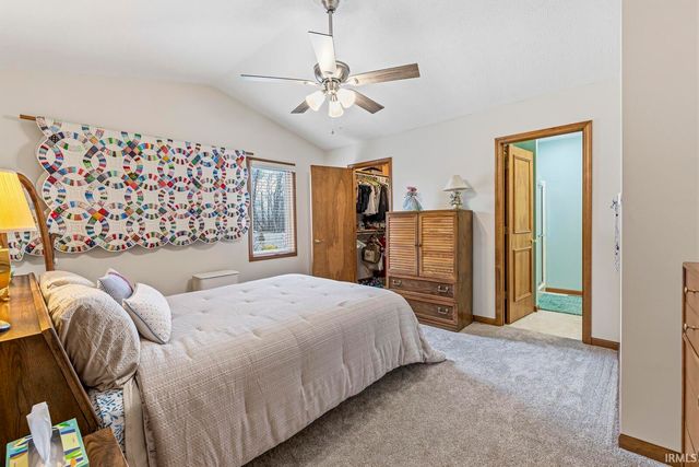 25855 Fox Tail Trail, South Bend, IN 46628