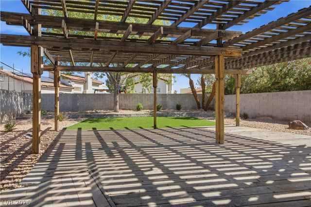6608 Kirwan Heights Way, Las Vegas, NV 89108