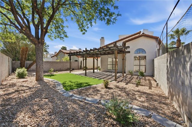 6608 Kirwan Heights Way, Las Vegas, NV 89108