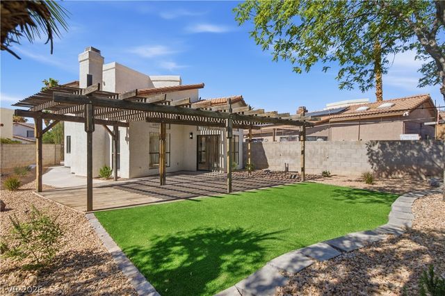 6608 Kirwan Heights Way, Las Vegas, NV 89108