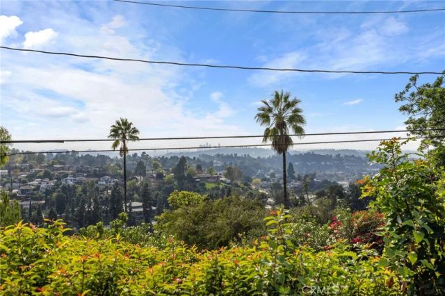 120 Kenworthy, Pasadena, CA 91105