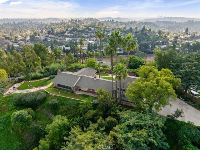 120 Kenworthy, Pasadena, CA 91105