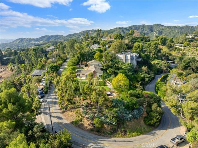 120 Kenworthy, Pasadena, CA 91105