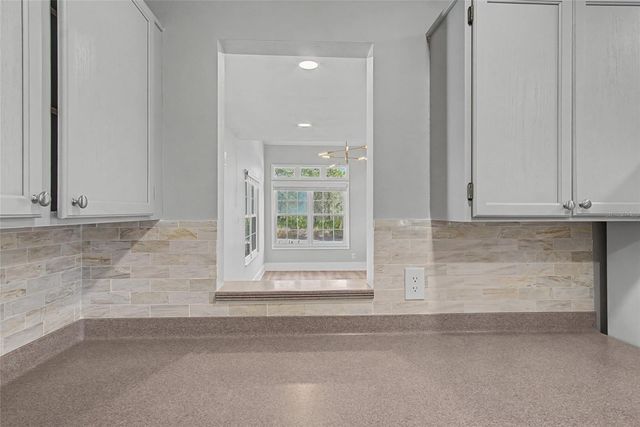 11462 COMMERCIAL STREET, Orlando, FL 32836