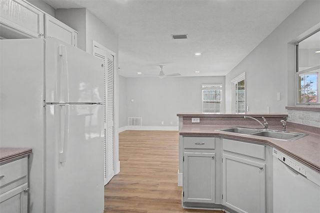 11462 COMMERCIAL STREET, Orlando, FL 32836