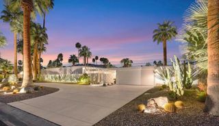 973 E La Jolla Road, Palm Springs, CA 92264