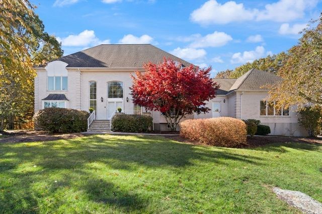 74 Eisenhower Dr., Sharon, MA 02067