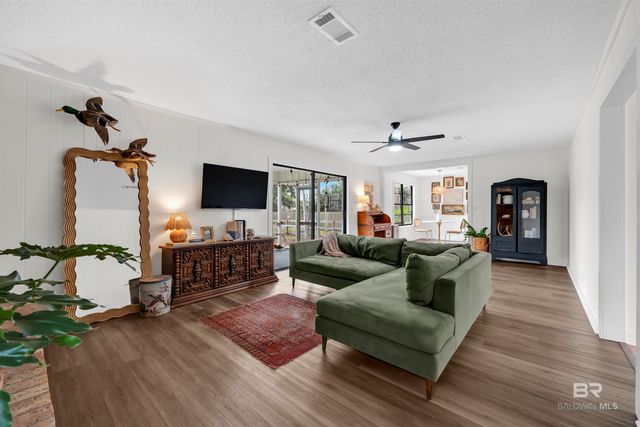 7268 Riverwood Drive East, Foley, AL 36535