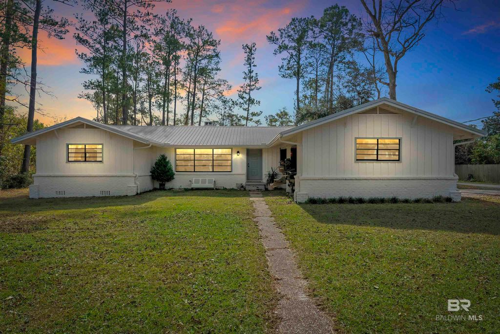 7268 Riverwood Drive East, Foley, AL 36535