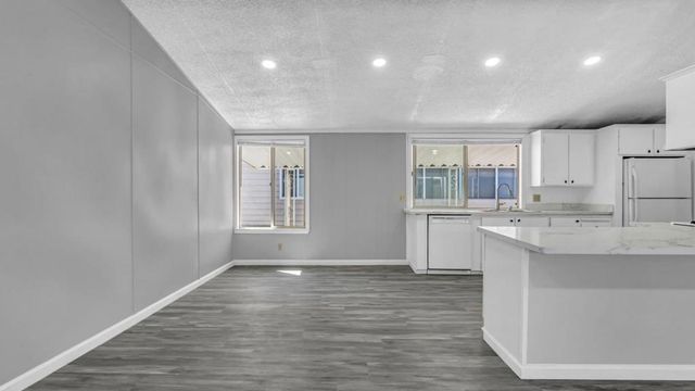 353 Mill Pond, San Jose, CA 95125