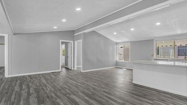 353 Mill Pond, San Jose, CA 95125