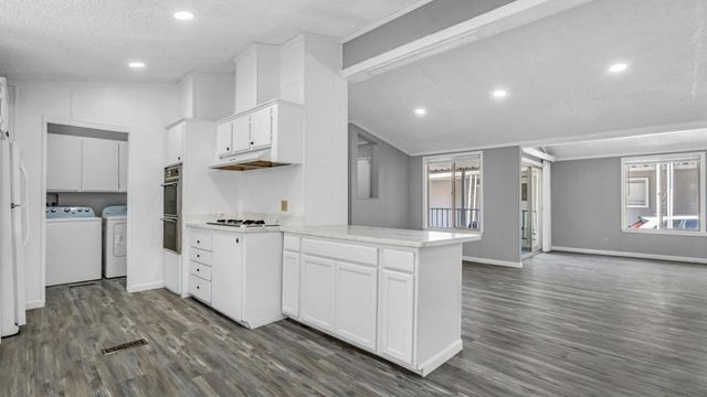 353 Mill Pond, San Jose, CA 95125