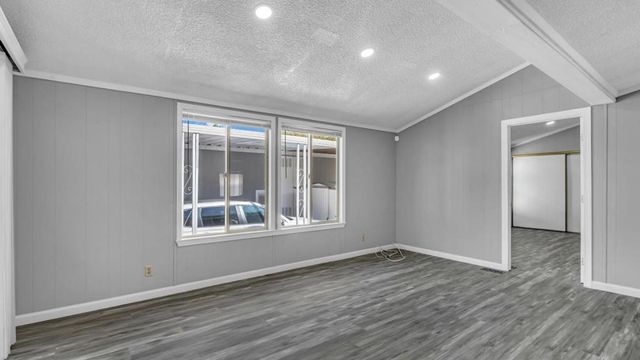 353 Mill Pond, San Jose, CA 95125