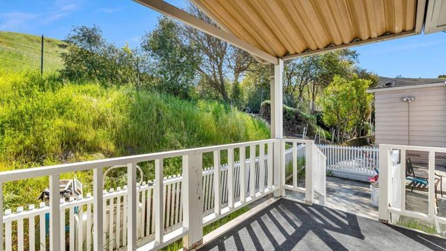 353 Mill Pond, San Jose, CA 95125
