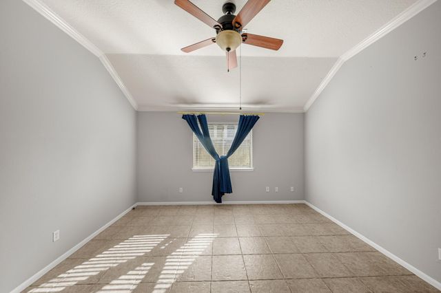 1242 Hunter Wood Drive, League City, TX 77573