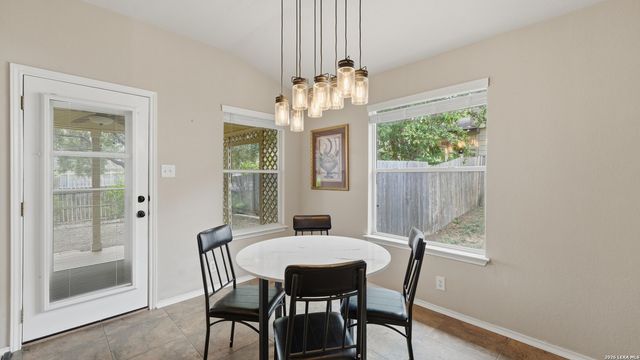 2442 FAYETTE DR, New Braunfels, TX 78130