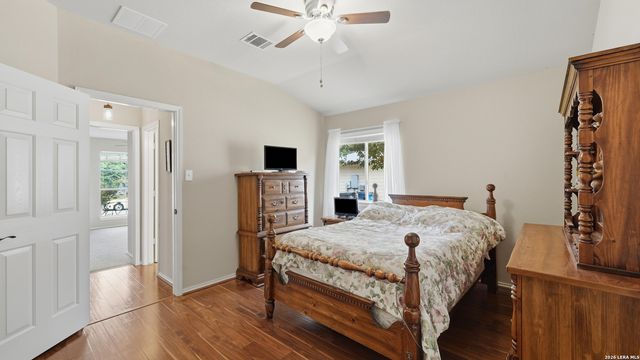 2442 FAYETTE DR, New Braunfels, TX 78130