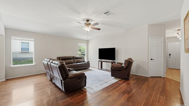 2442 FAYETTE DR, New Braunfels, TX 78130