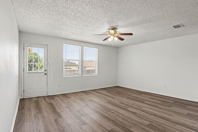 1424 Junction Run, Mesquite, TX 75181