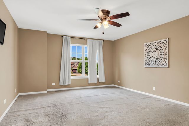 1056 Dana Court, Antioch, IL 60002
