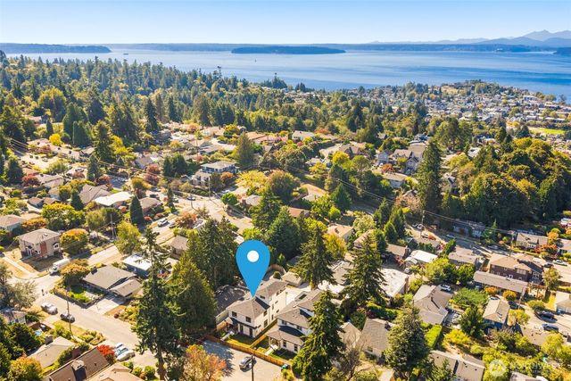 2731 50th Avenue SW, Seattle, WA 98116