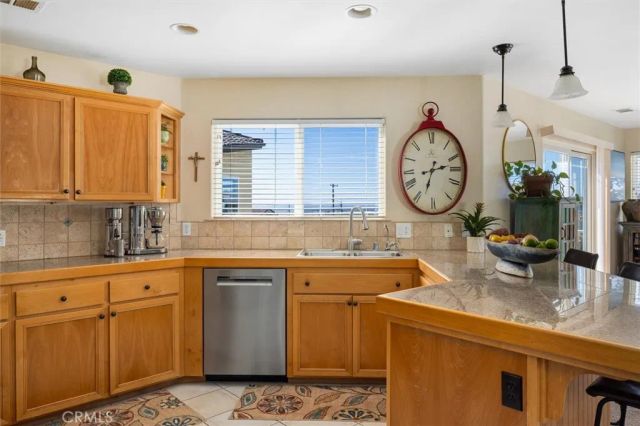 1187 Main, Morro Bay, CA 93442