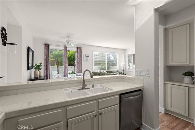 56 Seacountry Lane, Rancho Santa Margarita, CA 92688