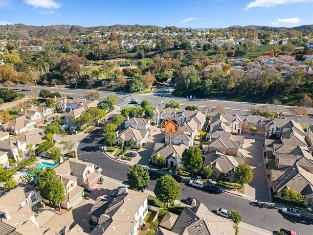 56 Seacountry Lane, Rancho Santa Margarita, CA 92688