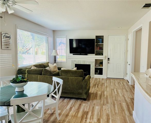 56 Seacountry Lane, Rancho Santa Margarita, CA 92688