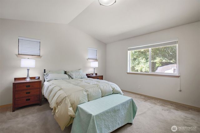 7977 E Clam Bay Court, Port Orchard, WA 98366