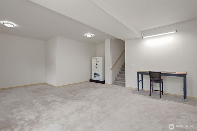 7977 E Clam Bay Court, Port Orchard, WA 98366