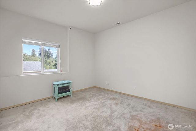7977 E Clam Bay Court, Port Orchard, WA 98366