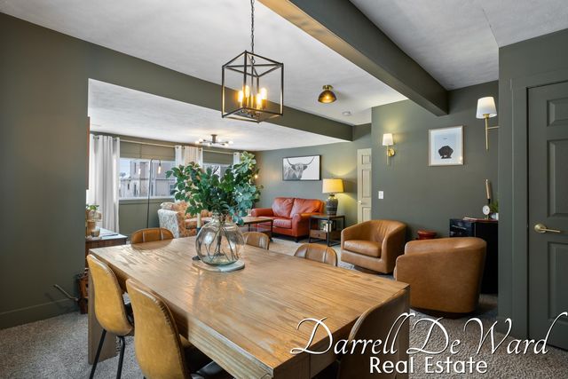 128 E Grand Street, Hastings, MI 49058