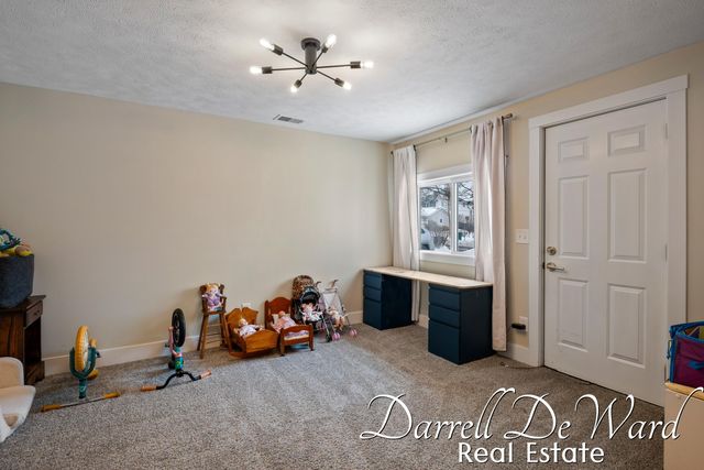 128 E Grand Street, Hastings, MI 49058