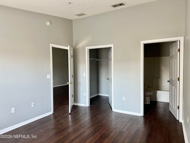 9595 AMARANTE Circle 10, Jacksonville, FL 32257