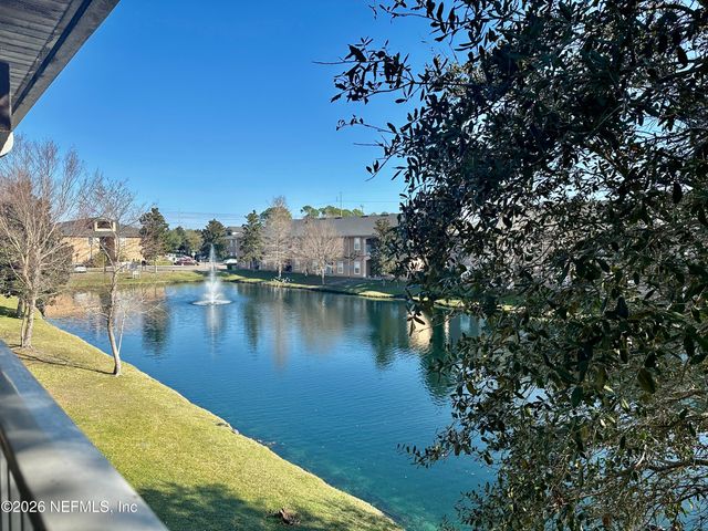 9595 AMARANTE Circle 10, Jacksonville, FL 32257