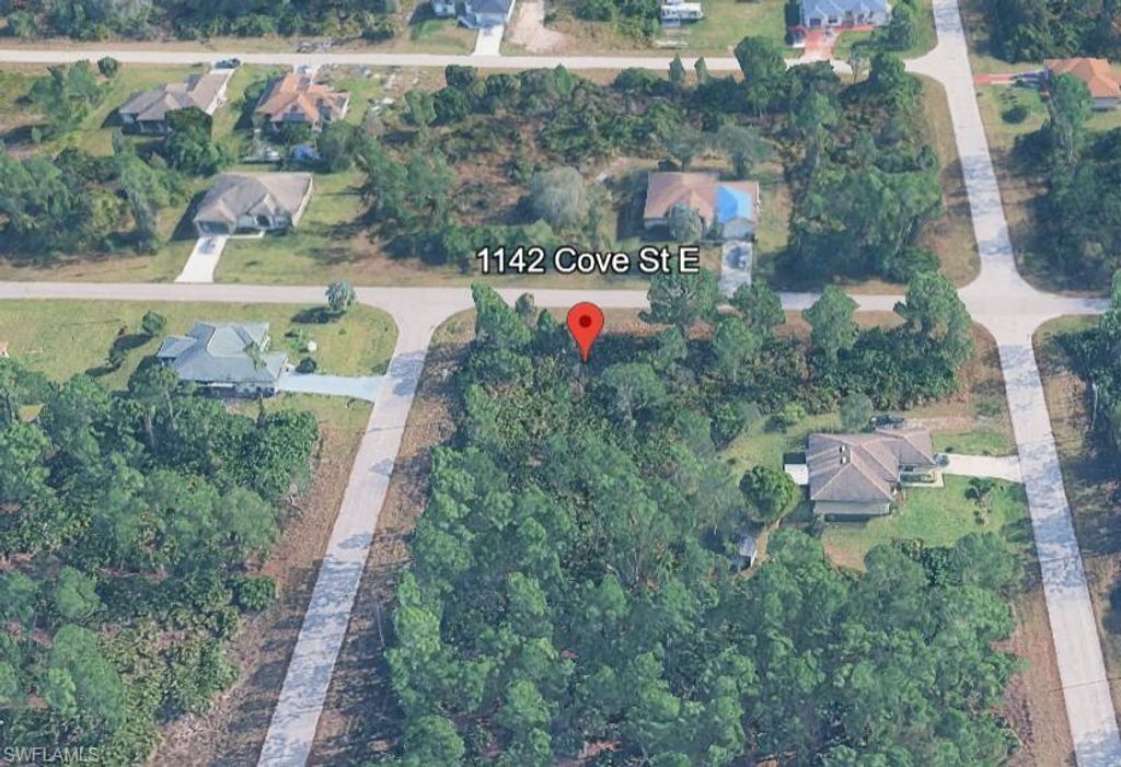 1142 Cove ST E, LEHIGH ACRES, FL 33974 — photo 3