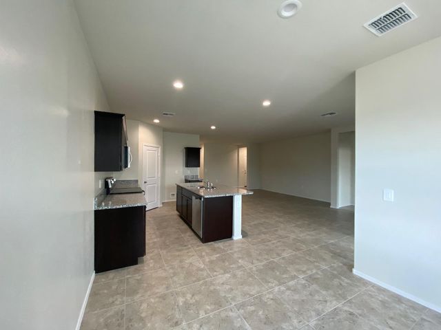 24402 W Pueblo Avenue, Buckeye, AZ 85326