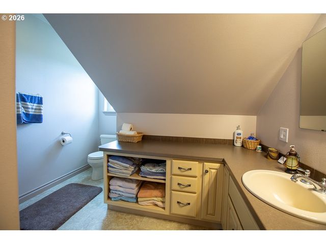 318 S 20TH St, La Grande, OR 97850