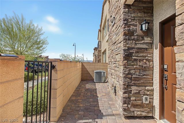 2549 Venetia Pointe Street, Henderson, NV 89044