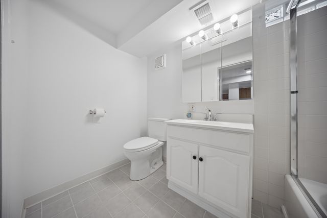 8229 W Giddings Street, Norridge, IL 60706