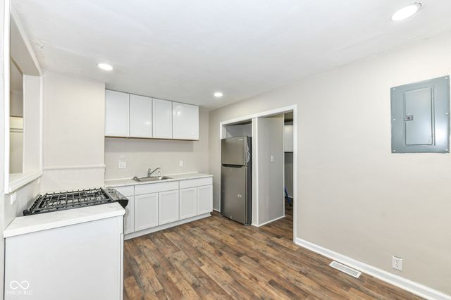 912 Crescent Drive, Anderson, IN 46013