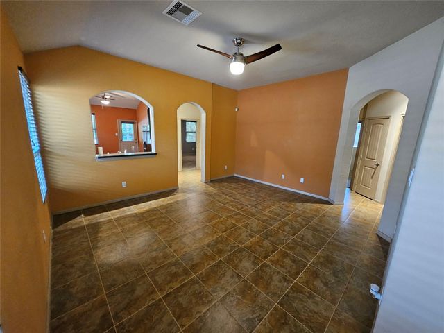9505 E Woodmark, Conroe, TX 77304