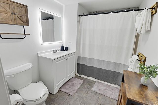 425 W Beech St 226, San Diego, CA 92101